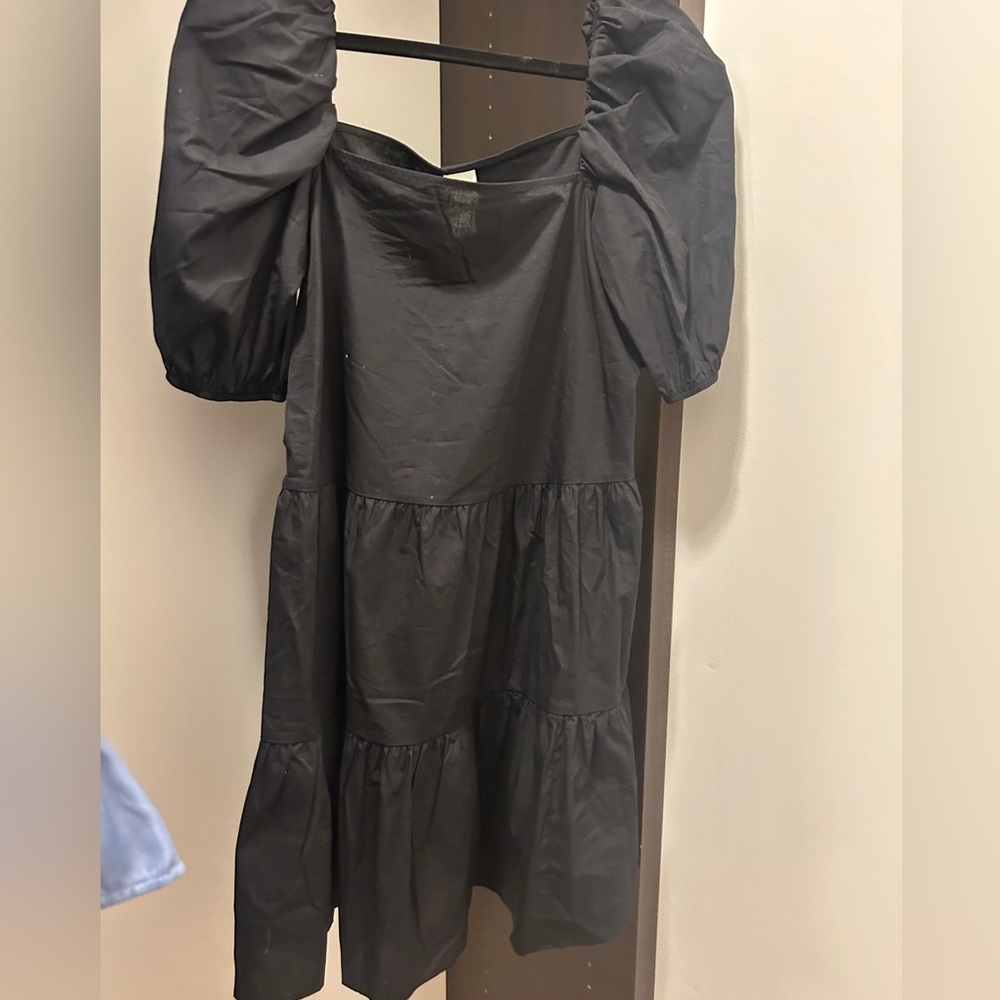 H&M black trapeze dress